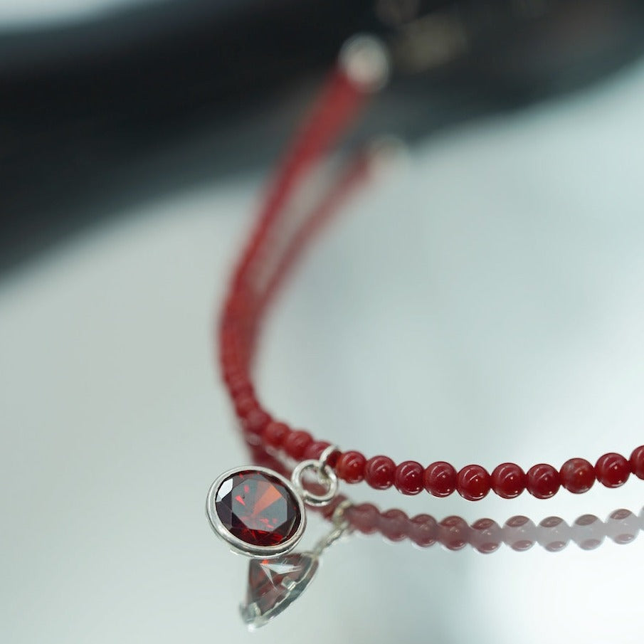 collar de coralina y cristal negro plata mujer