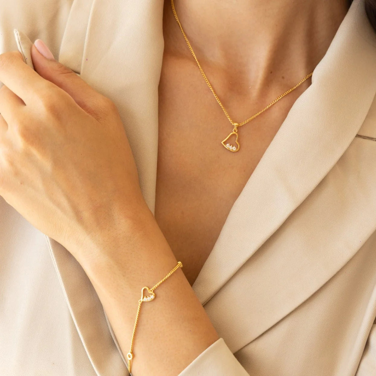 Collar corazón de baño de oro y zirconias - Glowa